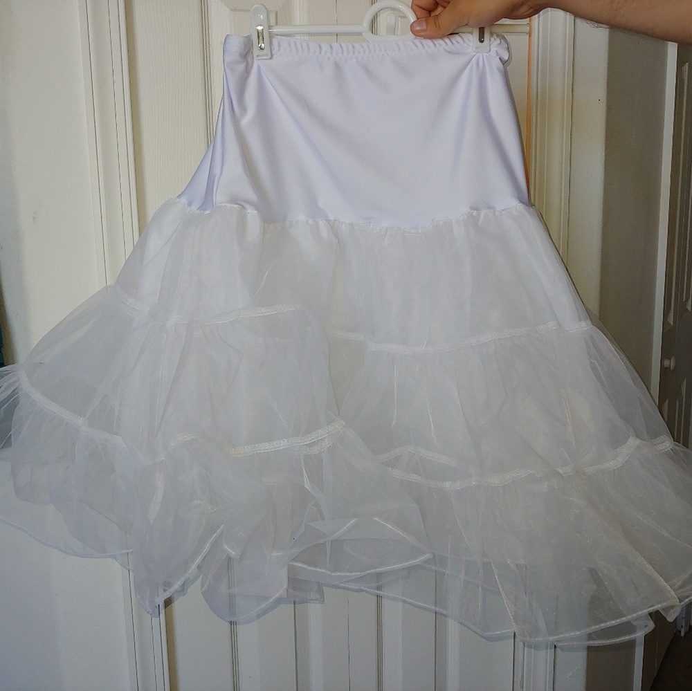 Womens 2x petticoat